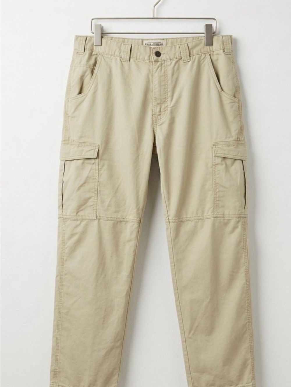 Field & Stream Men's 34 x 32 Cargo Pants in tan